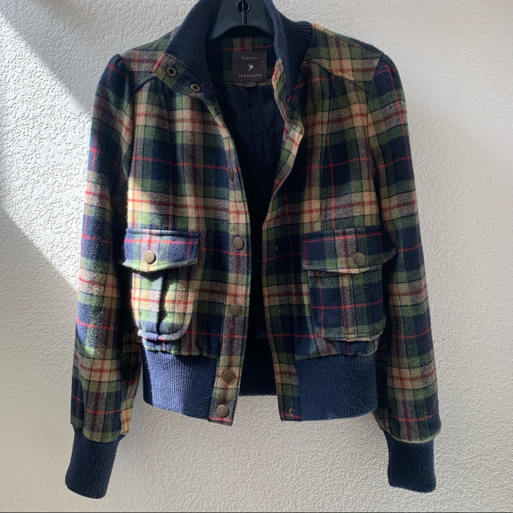 Forever 21 Plaid Bomber Jacket Size M